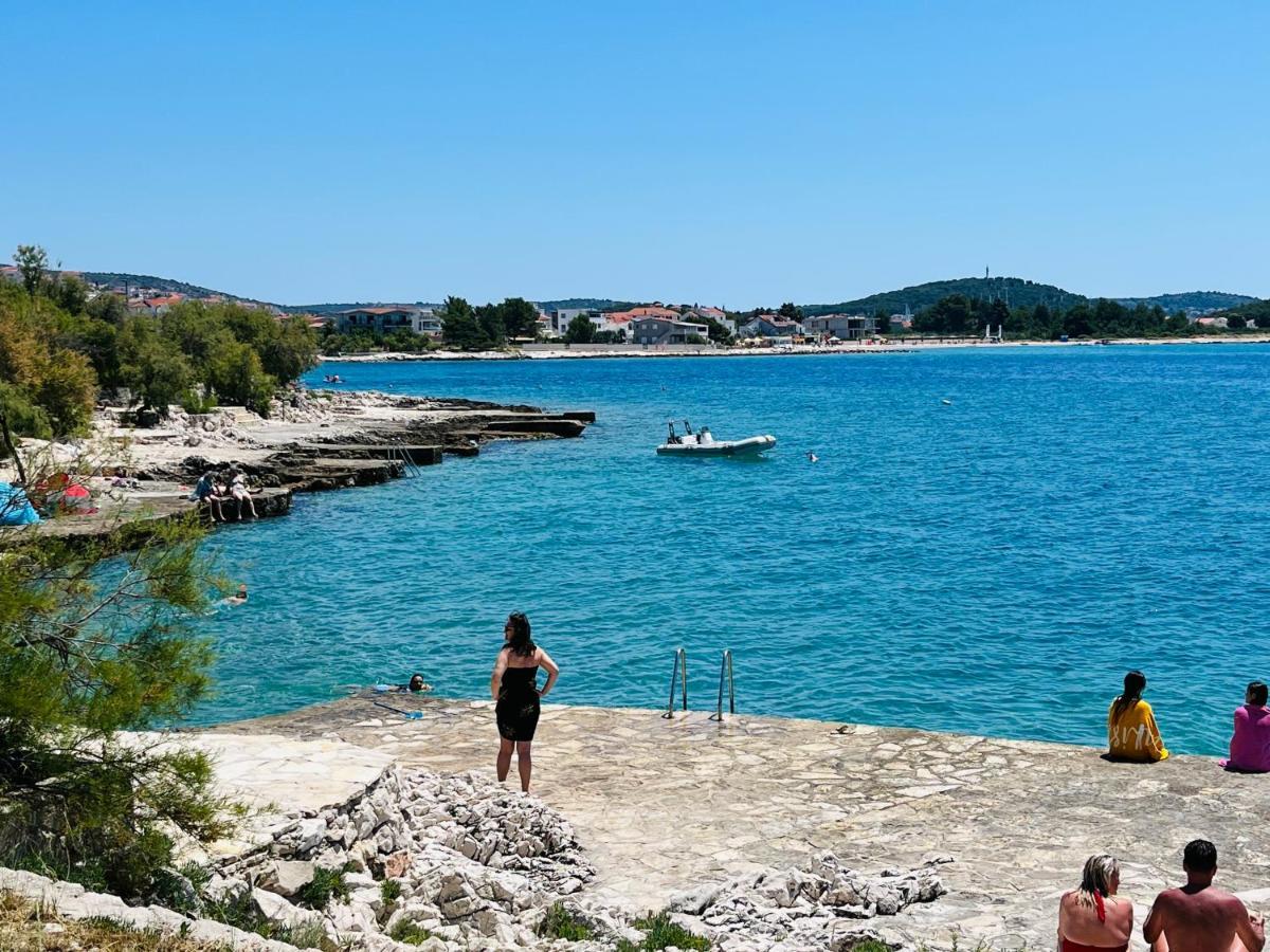 Apartmani Mate Rogoznica  Luaran gambar