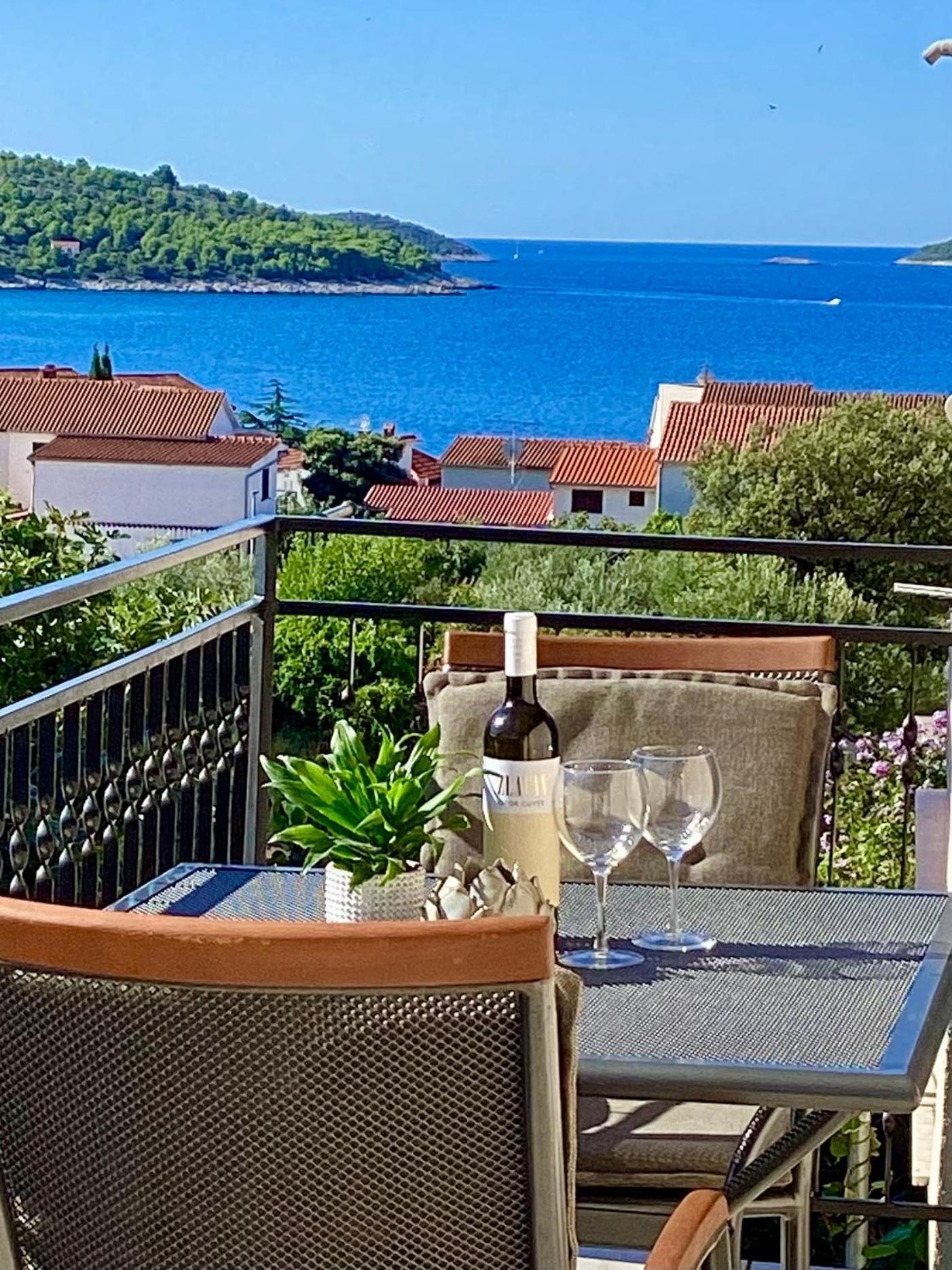 Apartmani Mate Rogoznica  Luaran gambar