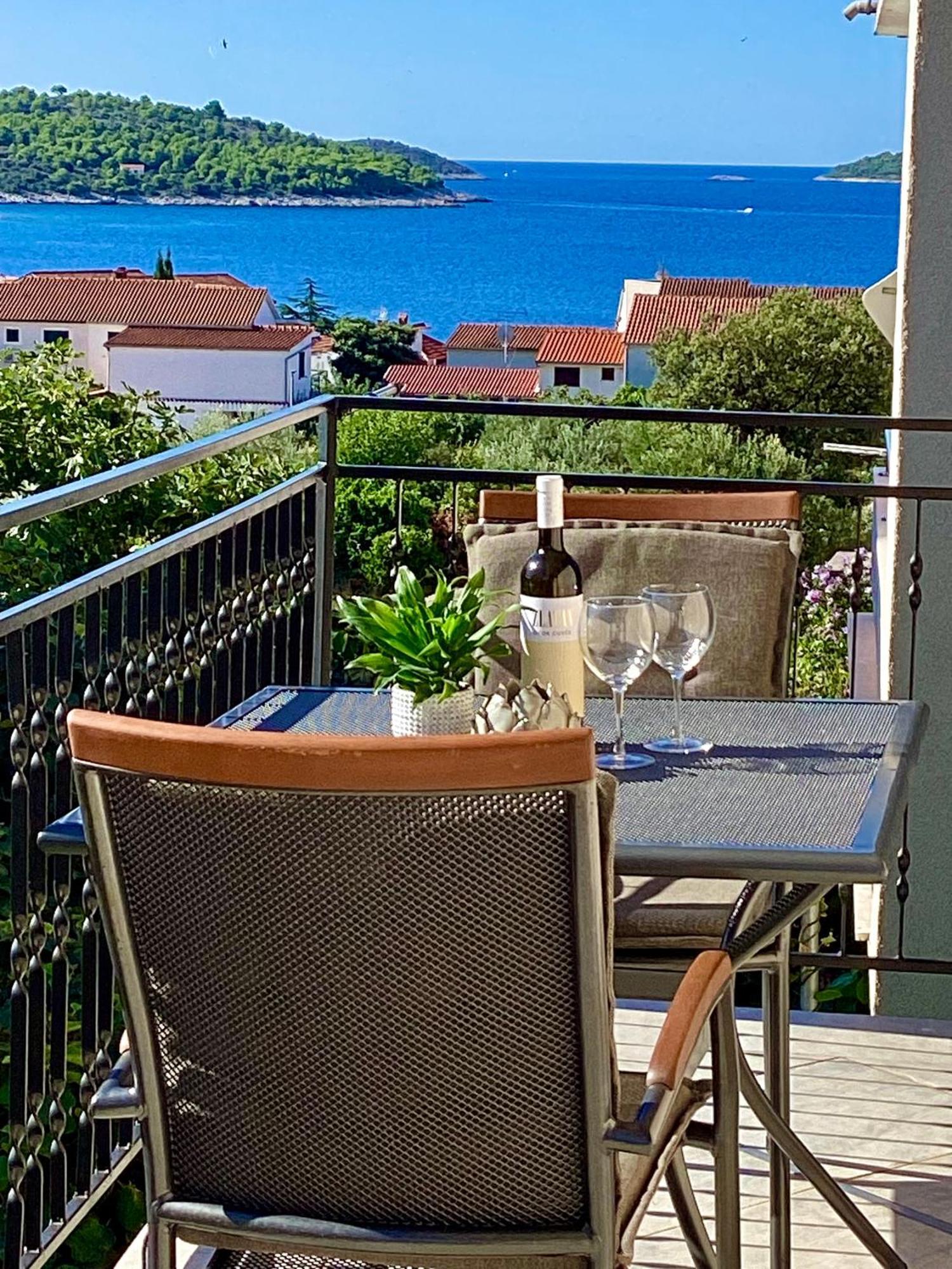 Apartmani Mate Rogoznica  Luaran gambar