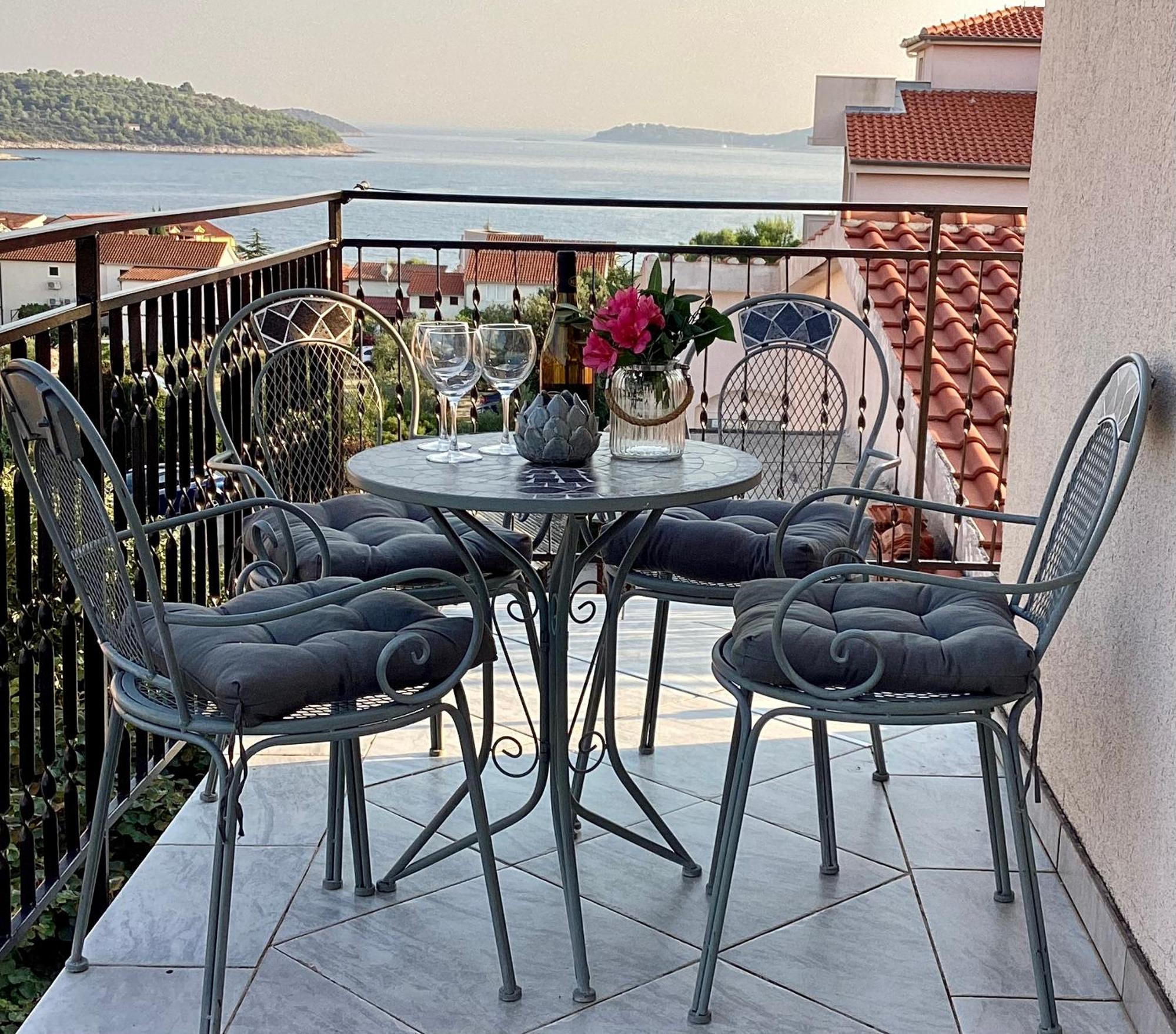 Apartmani Mate Rogoznica  Luaran gambar