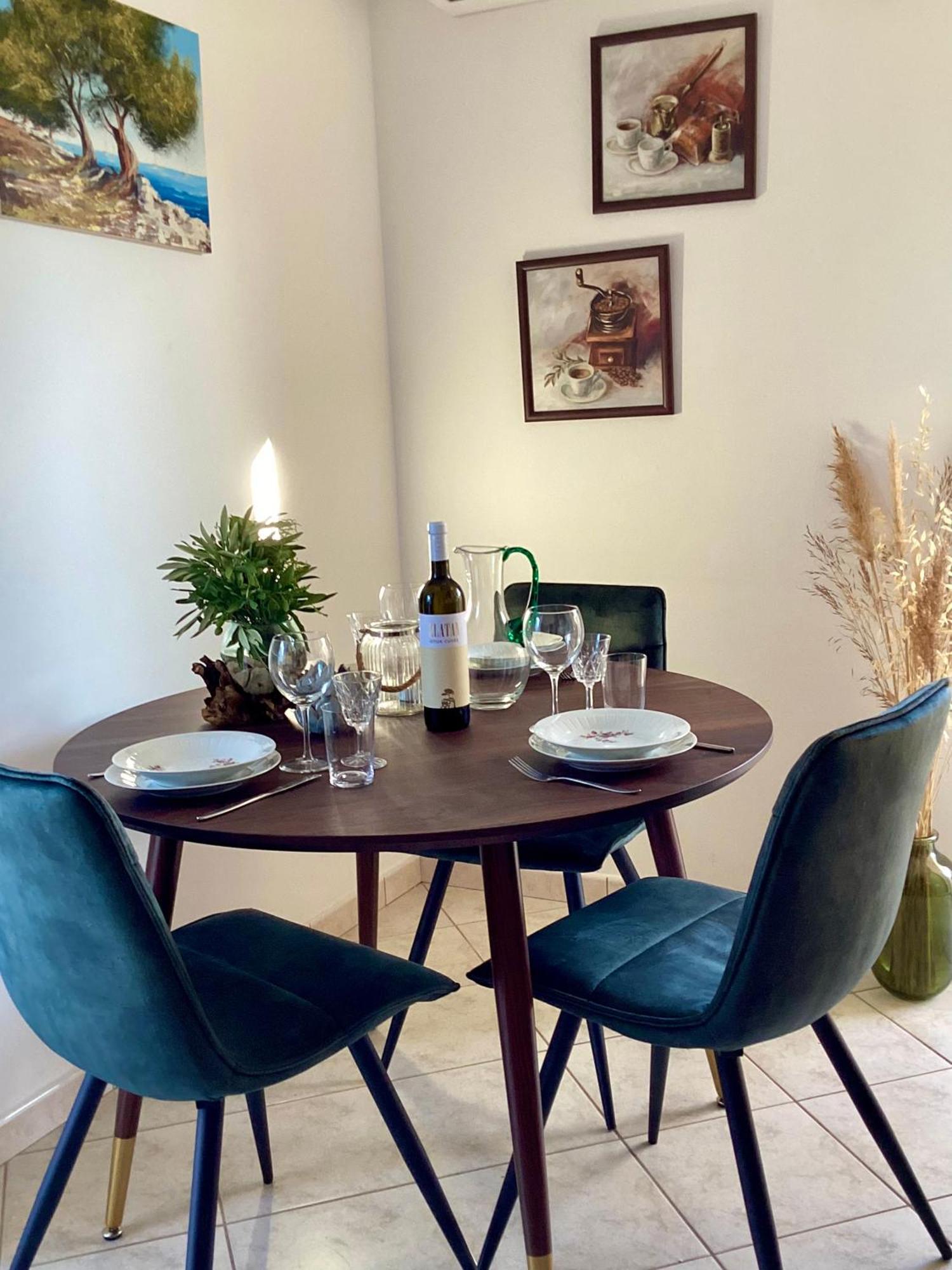 Apartmani Mate Rogoznica  Bilik gambar