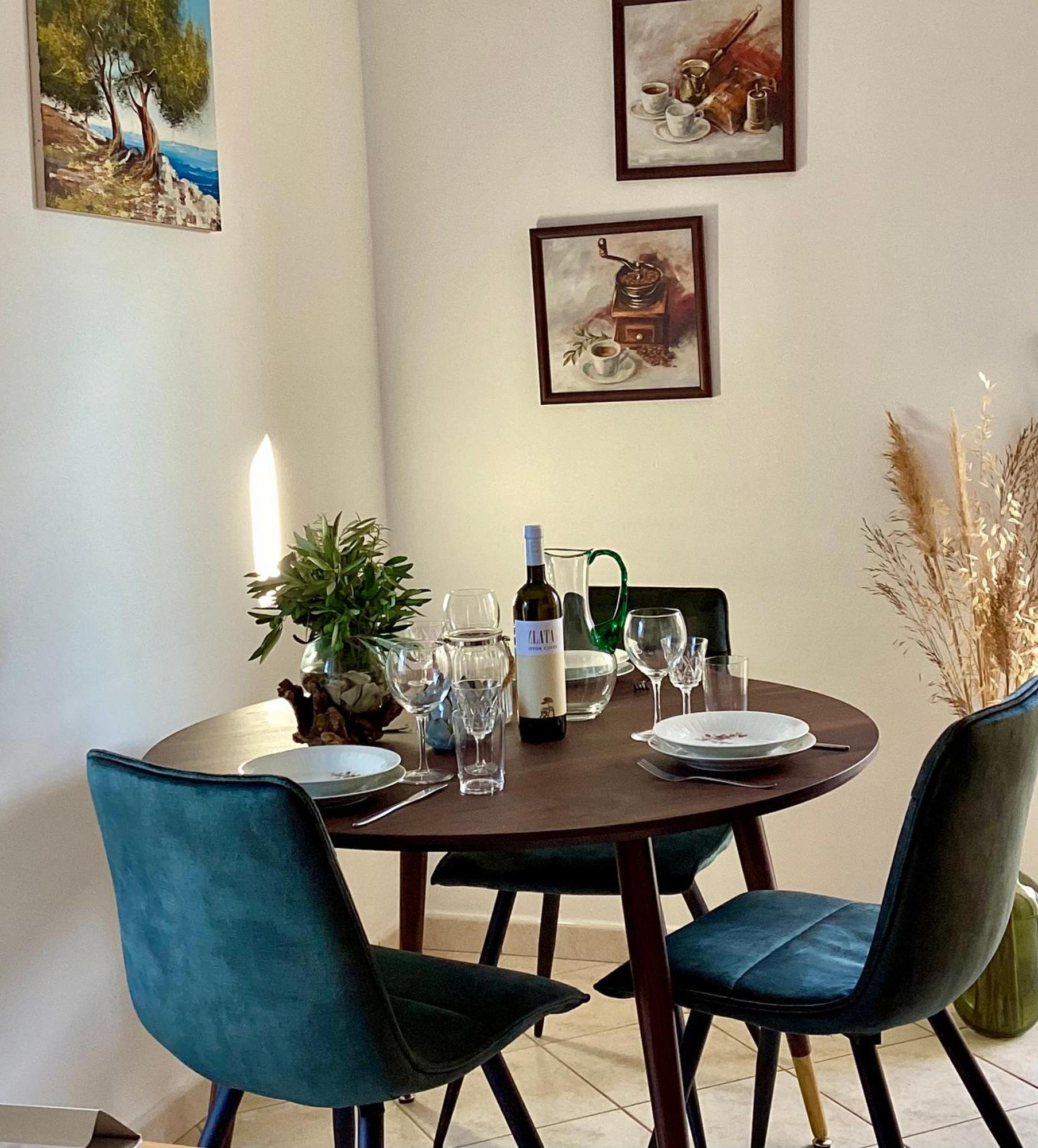 Apartmani Mate Rogoznica  Bilik gambar