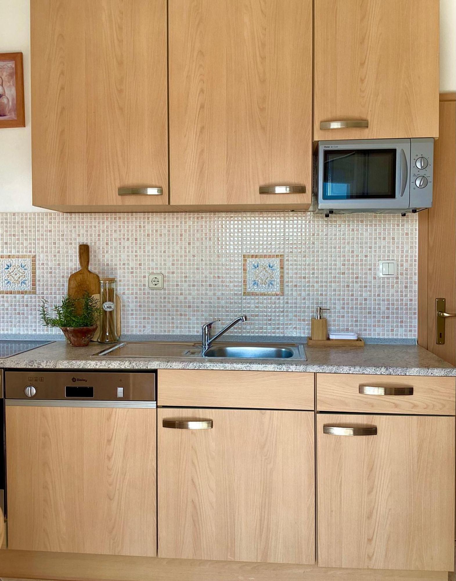 Apartmani Mate Rogoznica  Bilik gambar